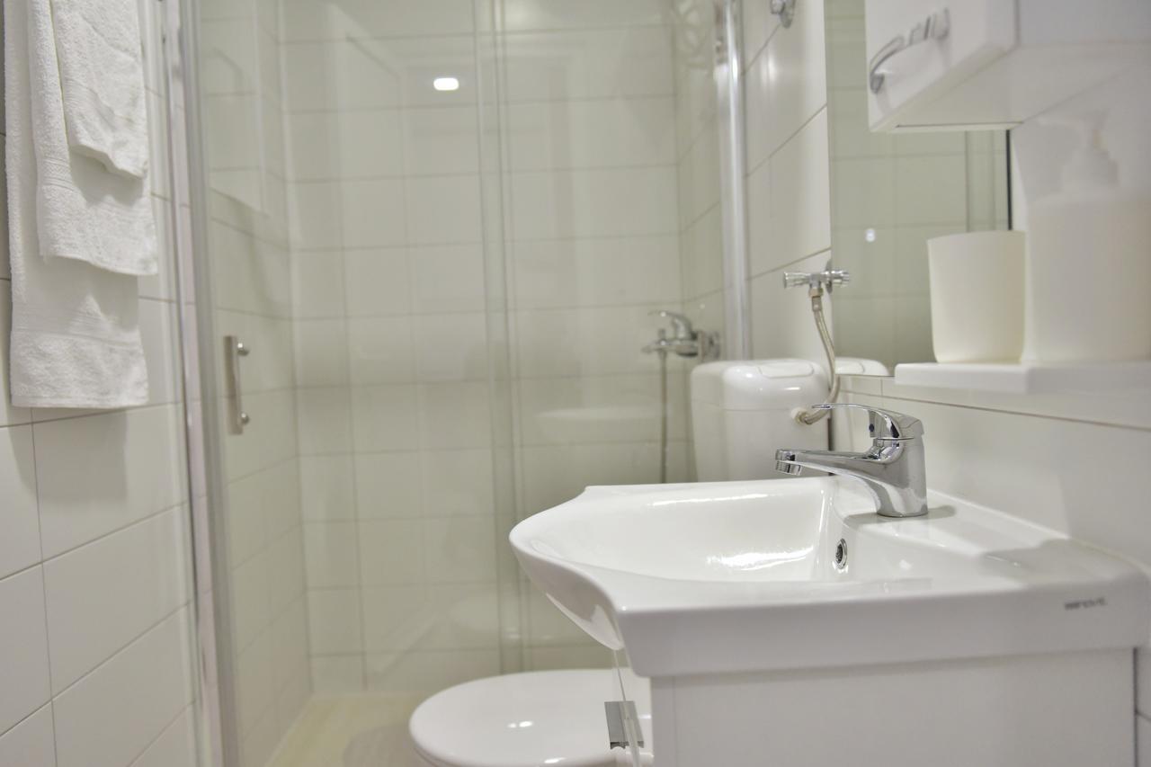 Apartments Valentina - Free Parking โมสตาร์ ภายนอก รูปภาพ