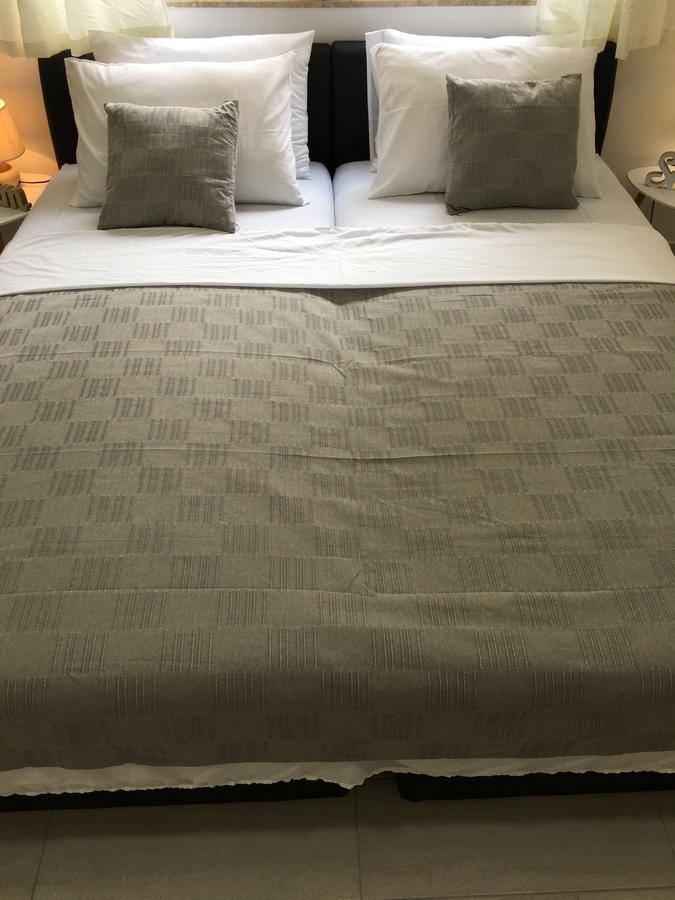 Apartments Valentina - Free Parking โมสตาร์ ภายนอก รูปภาพ